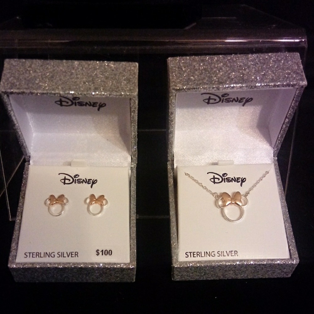 FINAL DROP!! NWT S/S Disney Minnie Mouse Set